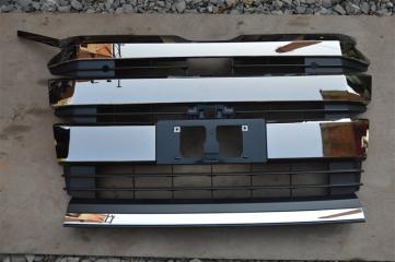 Решетка радиатора TOYOTA NOAH ZWR90W 53111-V1020 1 ракурс