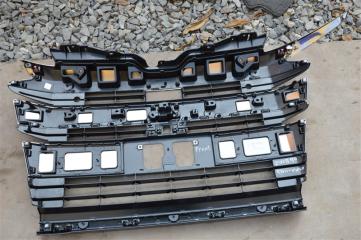 Решетка радиатора TOYOTA NOAH ZWR90W 53111-V1020 4 ракурс