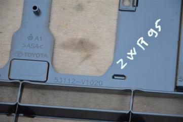 Решетка радиатора TOYOTA NOAH ZWR95 3 ракурс
