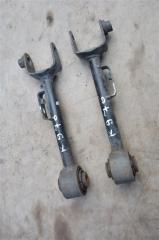 Рычаг правый задний Honda Stream RN6 R18A 1 ракурс
