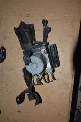 Блок abs Toyota Avensis ZRT272 3zr-fae 5582L8160611 2 ракурс