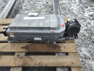 Батарея высоковольтная TOYOTA COROLLA FIELDER NKE165 1nz-fxe G928052030 3 ракурс