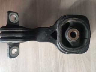 Подушка двигателя задняя Honda Stream RN6 R18A 2 ракурс