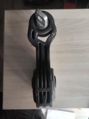 Подушка двигателя задняя Honda Stream RN6 R18A 4 ракурс