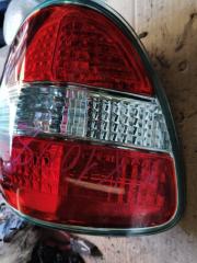 Стоп-сигнал левый TOYOTA Brevis JCG10 1JZ-FSE 51-18 2 ракурс