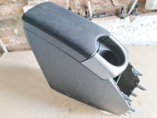 Бардачок между сиденьями Toyota Prius ZVW30 2 ракурс