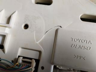 Спидометр Toyota Sienta ncp81 1nz-fe 83800-5С683 5 ракурс Спидометр Toyota Sienta ncp81 1nz-fe 83800-5С683 5 ракурс