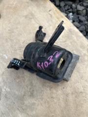 Подушка правая TOYOTA Isis ZGM10 2zr-fae 1 ракурс Подушка правая TOYOTA Isis ZGM10 2zr-fae 1 ракурс