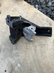 Подушка левая TOYOTA Vitz KSP90 3 ракурс