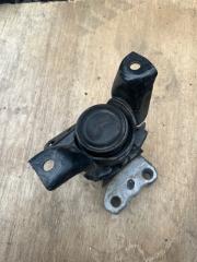 Подушка правая Toyota Voxy ZRR70 3zr-fae 3 ракурс