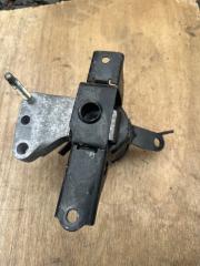 Подушка правая Toyota Vitz KSP90 1kr-fe 2 ракурс Подушка правая Toyota Vitz KSP90 1kr-fe 2 ракурс