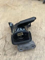 Подушка передняя Toyota Voxy ZRR70 3zr-fae 3 ракурс