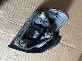 Стоп-сигнал правый Toyota Vitz scp10 1sz-fe 52-004 2 ракурс