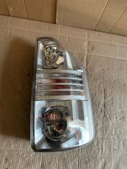Стоп-сигнал правый Toyota Voxy ZRR70 3zr-fae 28-199 1 ракурс