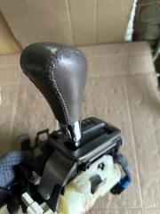Селектор акпп Toyota Progres JCG10 1jz-fse 5 ракурс Селектор акпп Toyota Progres JCG10 1jz-fse 5 ракурс