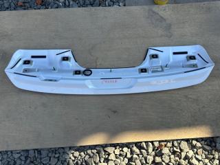 Спойлер Toyota LAND CRUISER FJA300 76085-601301 2 ракурс