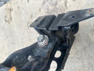 Подушка двигателя левая Toyota Passo KGC10 1kr-fe 4 ракурс