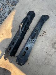 Балка под двс передняя Toyota Vellfire ANH25 2az-fe 3 ракурс