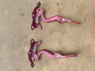 Петля капота TOYOTA SIENTA ncp81 1NZ-FE 1 ракурс Петля капота TOYOTA SIENTA ncp81 1NZ-FE 1 ракурс