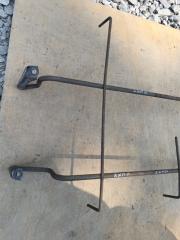 Крепление запасного колеса TOYOTA ISIS ZNM10 1zz-fe 51903-44081 2 ракурс