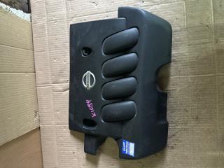 Запчасть пластиковая крышка на двс Nissan Lafesta