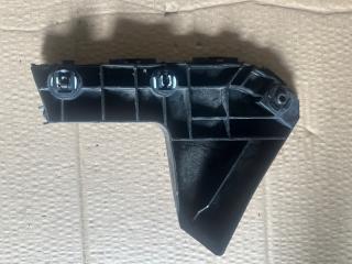 Крепление бампера левое переднее Toyota Voxy ZRR70 3zr-fae 2 ракурс