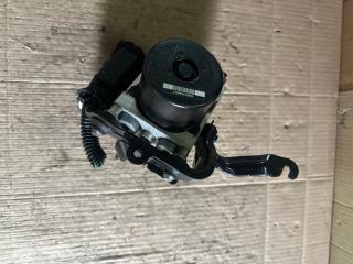 Блок abs Honda Insight ZE2 lda TM8A5 4 ракурс Блок abs Honda Insight ZE2 lda TM8A5 4 ракурс