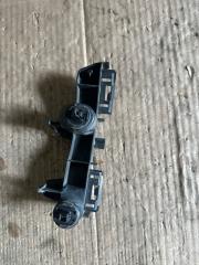 Крепление бампера правое заднее Toyota Spade ncp145 1nz-fe 52562-52070 2 ракурс