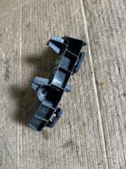 Крепление бампера правое заднее Toyota Spade ncp145 1nz-fe 52562-52070 4 ракурс