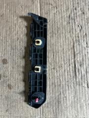 Крепление бампера левое заднее Toyota Spade ncp145 1nz-fe 52576-52170 2 ракурс