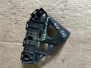 Крепление бампера правое переднее Toyota Voxy ZRR70 3zr-fae 52115-28190 1 ракурс