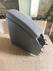 Бардачок между сиденьями Toyota Prius ZVW30 2zr-fxe 2 ракурс