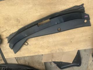 Запчасть жабо Honda Insight