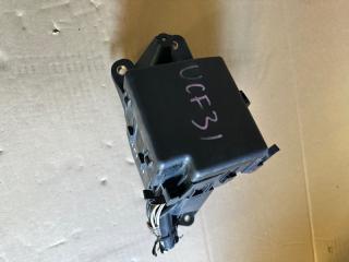 Блок предохранителей Toyota CELSIOR UCF31 1 ракурс