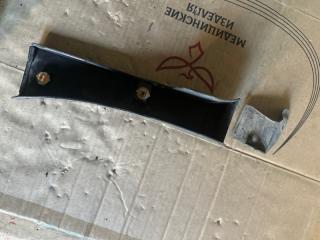 Накладка на крыло правая передняя Toyota Voxy ZRR70 3zr-fae 76901-28070 3 ракурс