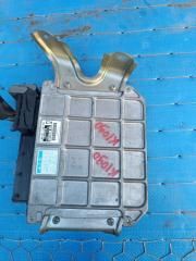 Блок управления efi TOYOTA VOXY ZRR70 3ZR-FE 89661-28C61 2 ракурс