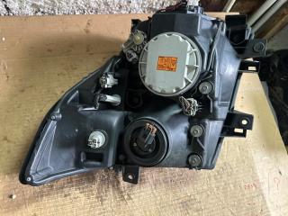 Фара правая ELGRAND NE51 VQ35