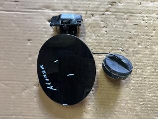 Запчасть лючок бензобака Mazda Atenza 2008