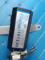 Блок управления дверьми правый задний TOYOTA CELSIOR UCF31 3UZ-FE 89991-50070 2 ракурс