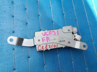Блок управления дверьми правый передний TOYOTA CELSIOR UCF31 3UZ-FE 89991-50050 2 ракурс