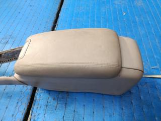 Бардачок между сиденьями TOYOTA PROGRES JCG10 1JZ-FSE 3 ракурс