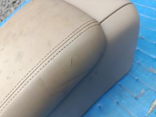 Бардачок между сиденьями TOYOTA PROGRES JCG10 1JZ-FSE 5 ракурс
