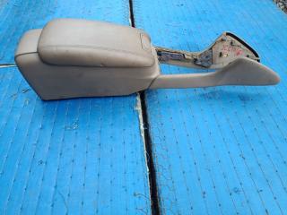 Бардачок между сиденьями TOYOTA PROGRES JCG10 1JZ-FSE 4 ракурс