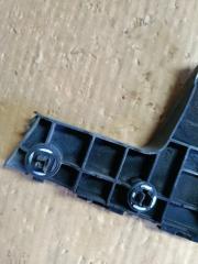 Крепеж бампера правый передний TOYOTA VOXY ZRR70 3ZR-FAE 52115-28160 4 ракурс