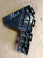 Крепеж бампера левый передний TOYOTA VOXY ZRR70 3ZR-FAE 52116-28160 1 ракурс