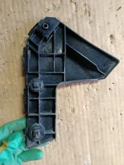 Крепеж бампера левый передний TOYOTA VOXY ZRR70 3ZR-FAE 52116-28160 3 ракурс