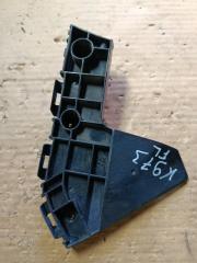 Крепеж бампера левый передний Toyota Voxy ZRR70 3zr-fae 52116-28160 1 ракурс