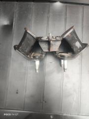 Подушка акпп Toyota Progres jcg11 2jz-fse 3 ракурс