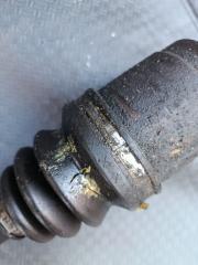 Привод правый передний HONDA STREAM RN6 R18A 4 ракурс