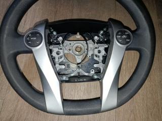 Руль TOYOTA AQUA NHP10 1NZ-FXE 2 ракурс